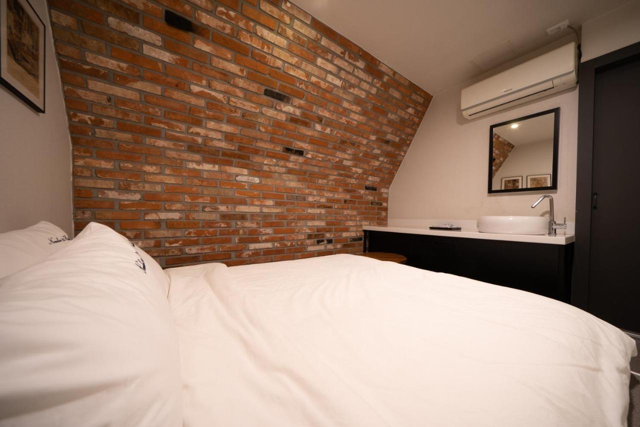 No25 Hotel Yeonsan Busan Esterno foto